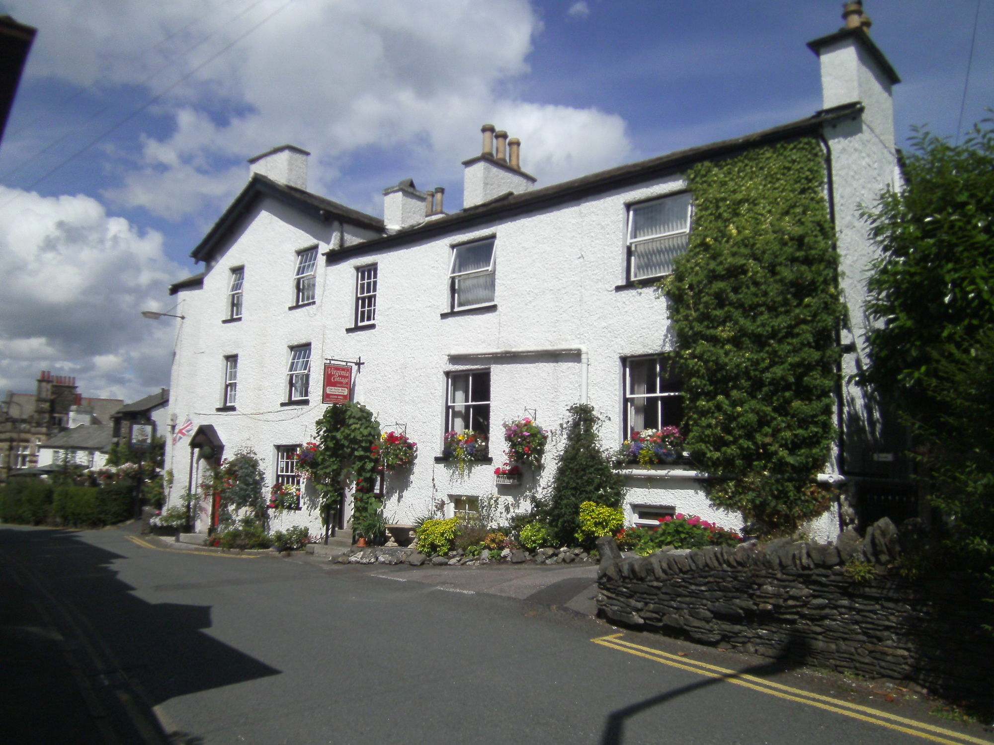 Virginia Cabaña Pensión Bowness-on-Windermere Exterior foto